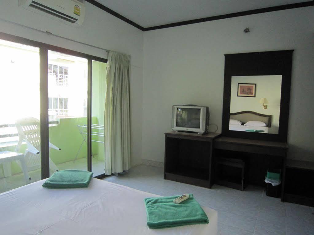 Готель P.K. Mansion Ao Nang Екстер'єр фото