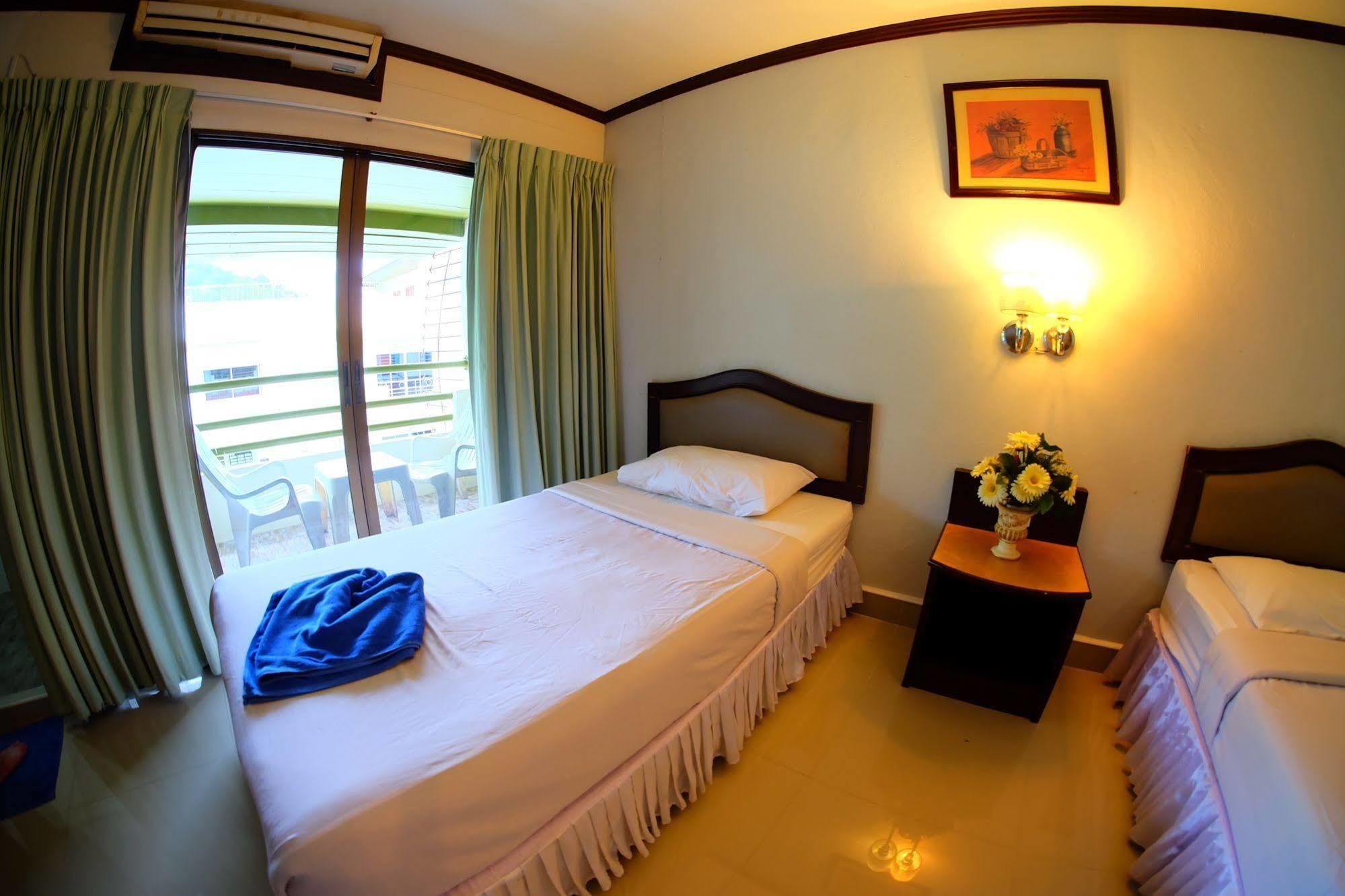 Готель P.K. Mansion Ao Nang Екстер'єр фото