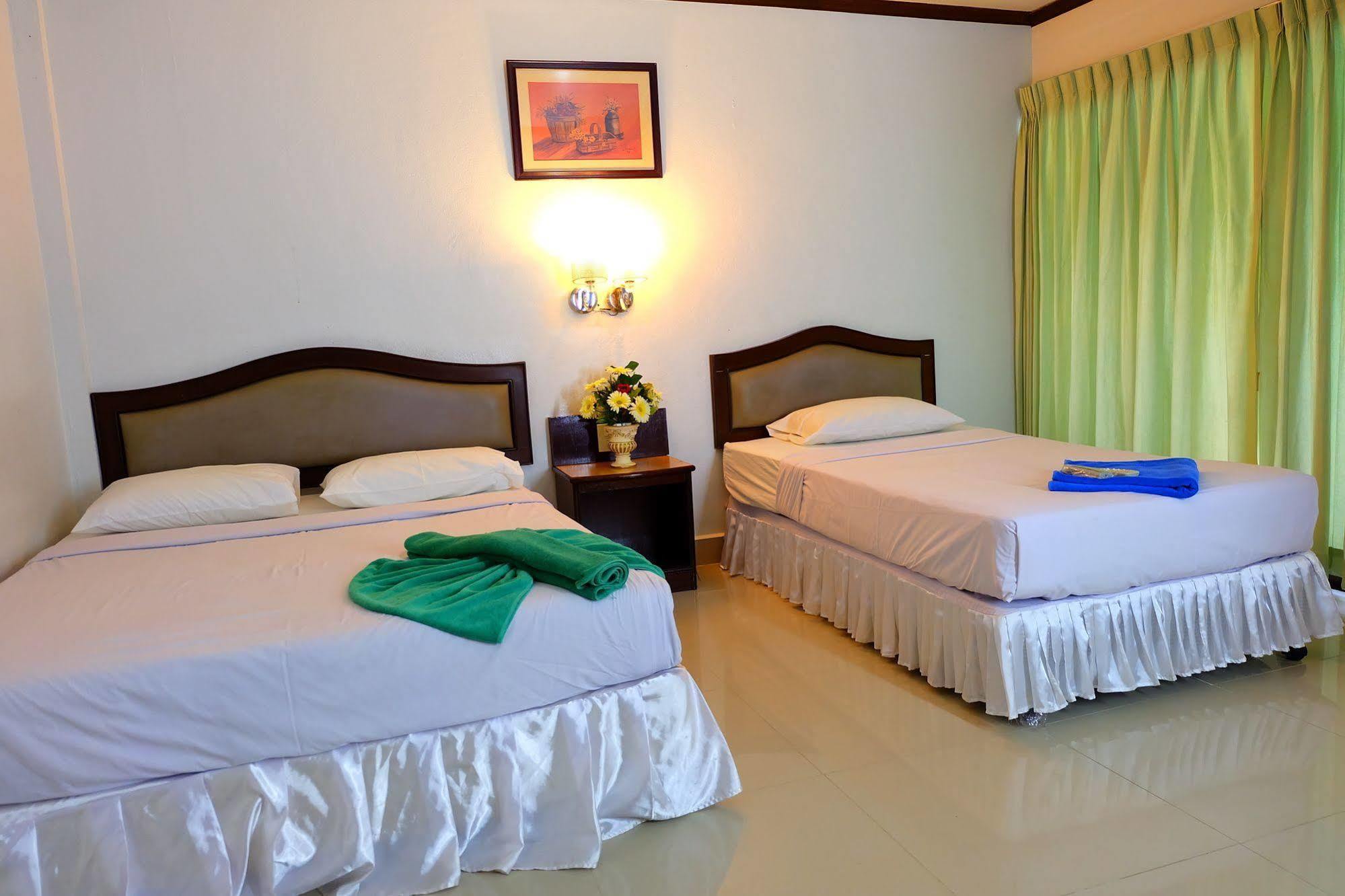 Готель P.K. Mansion Ao Nang Екстер'єр фото